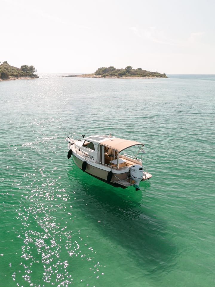 Fait sur mesure Bateau à moteur (2025) for Charter - Pula | #25621 - 13