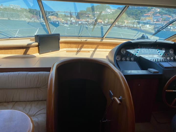 Maßgeschneidert Motoryacht (1999) für Charter - Baiona | #25638 - 28