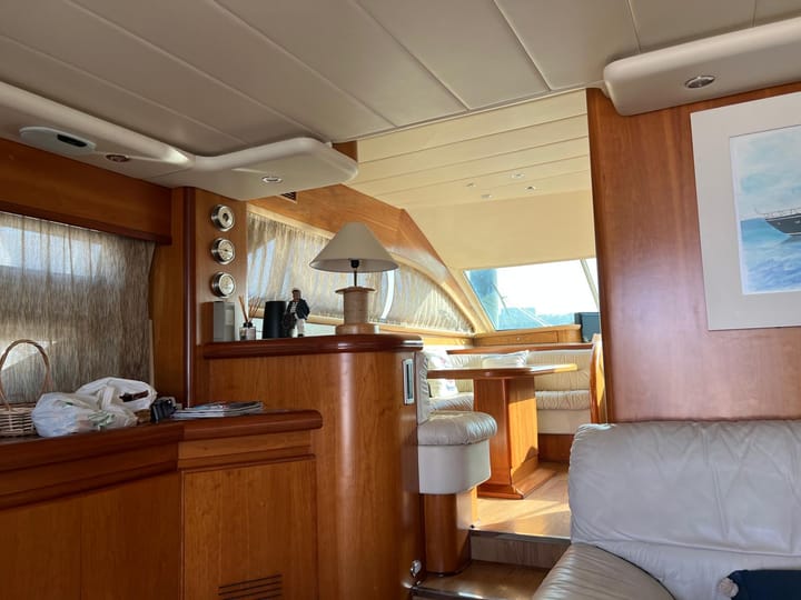 Maßgeschneidert Motoryacht (1999) für Charter - Baiona | #25638 - 4