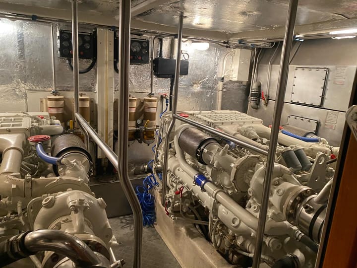 Maßgeschneidert Motoryacht (1999) für Charter - Baiona | #25638 - 34