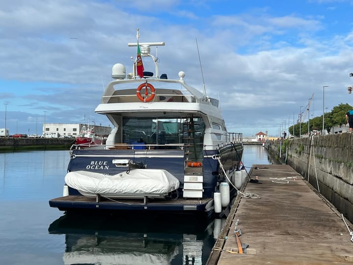 Maßgeschneidert Motoryacht (1999) für Charter - Baiona | #25638 - 11