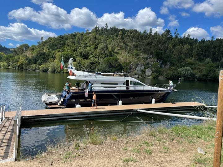 Maßgeschneidert Motoryacht (1999) für Charter - Baiona | #25638 - 29
