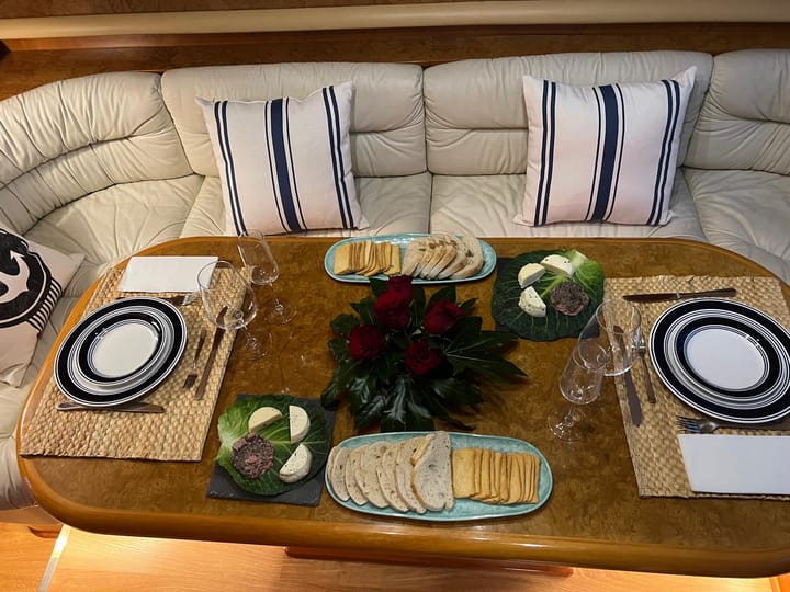 Maßgeschneidert Motoryacht (1999) für Charter - Baiona | #25638 - 20