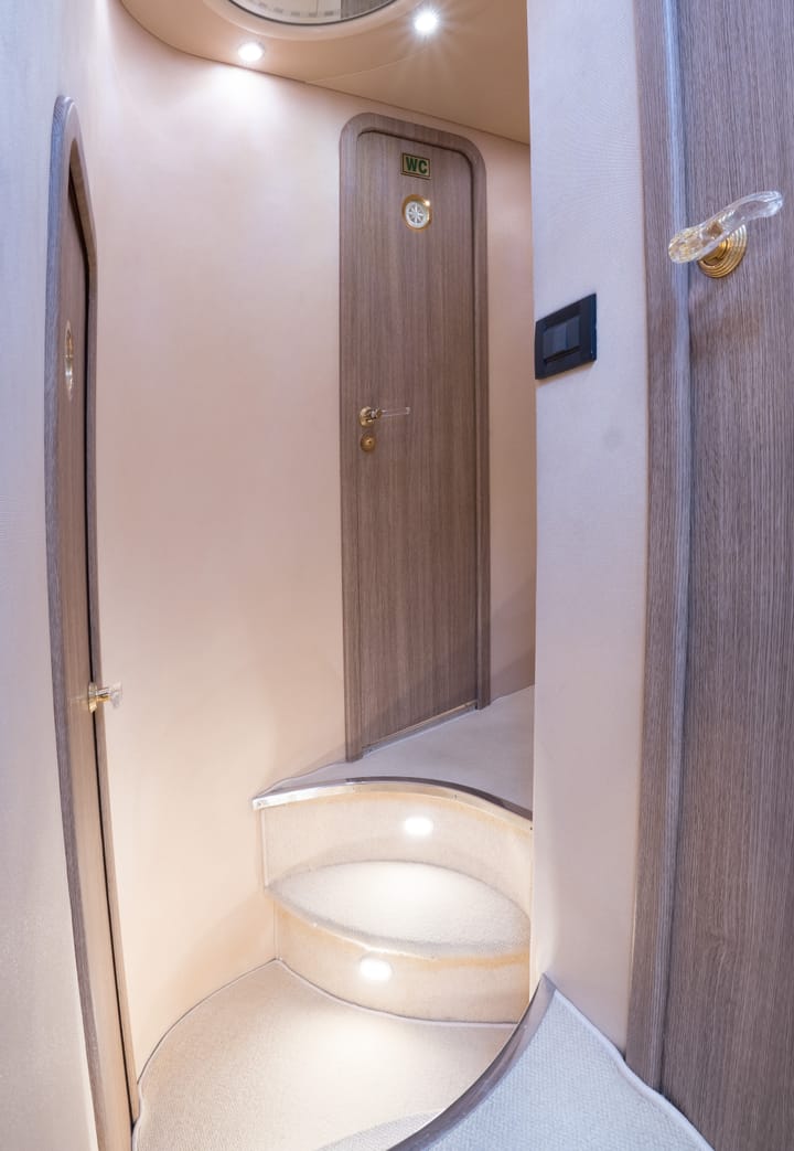  Yate a motor Azimut  58 (2002) para Charter - Ornos | #25648 - 4