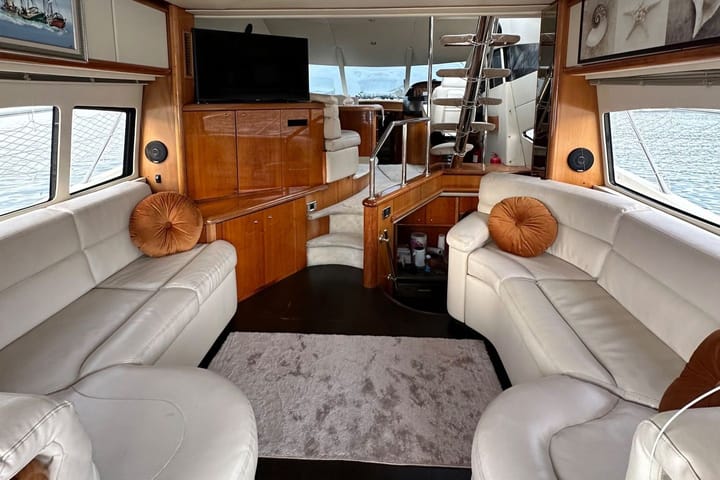 Motor Yacht Sunseeker Manhattan 56 (2024) for Charter - Kemer | #25650 - 13