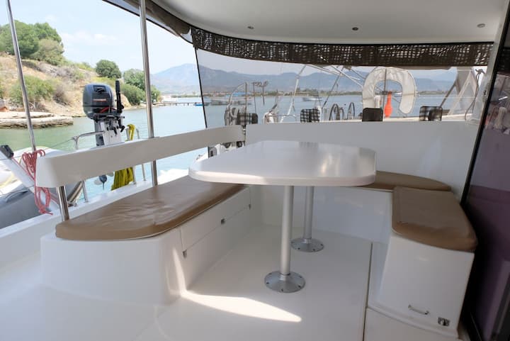 Catamaran Fountaine Pajot Lipari 41 (2013) for Charter - Fethiye | #25714 - 9