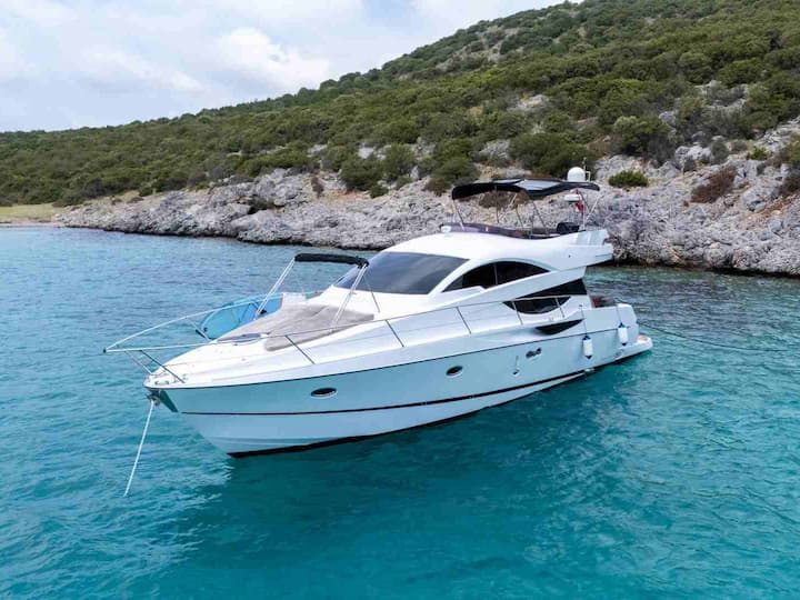 Maßgeschneidert  Motoryacht (2004) für Charter - Türkbükü, Bodrum | # 25762 - 1