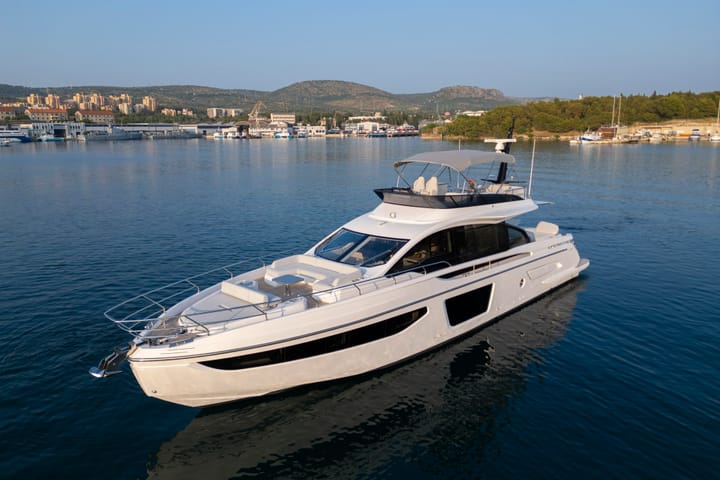  Yate a motor Azimut S7 (2025) para Charter - Sibenik | #25781 - 82