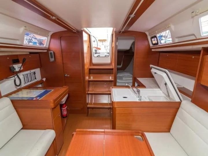 Fait sur mesure Voilier (2013) for Charter - Propriano | #25791 - 3