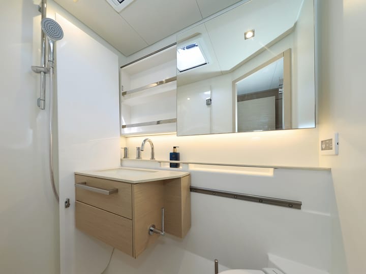  Catamaran Lagoon 55 (2023) voor Charter - Sukosan | #25793 - 32