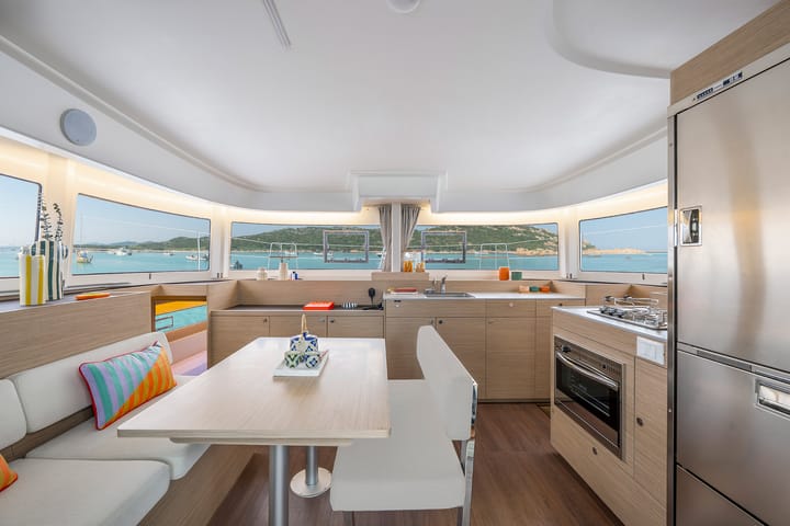  Catamaran Lagoon 38 (2026) voor Charter - Ajaccio | #25830 - 9