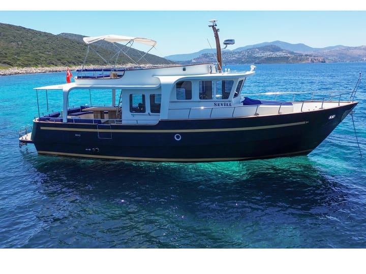 Hecho a medida  Yate a motor (2009) para Charter - Bodrum | # 25876 - 2
