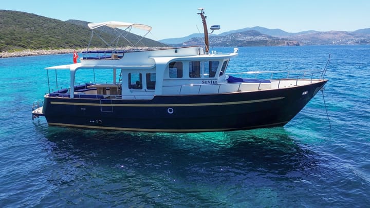 Hecho a medida  Yate a motor (2009) para Charter - Bodrum | # 25876 - 26
