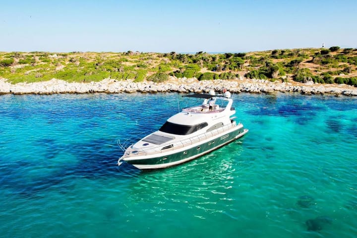 Hecho a medida  Yate a motor (2015) para Charter - Bodrum | # 25881 - 1