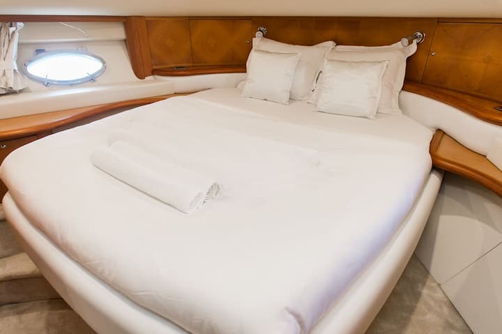 Motor Yacht Aicon 56 (2007) for Charter - Podstrana | #25903 - 8