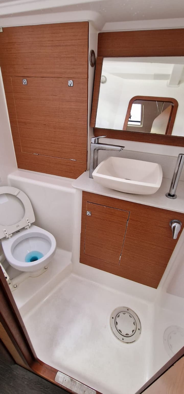  Barca a vela Dufour  460 Grand Large (2020) per Noleggio, overcloccabile Atene | #25904 - 9