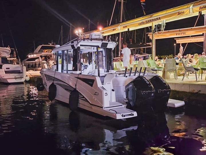 Motorboat Beneteau Barracuda 8 (2026) for Charter - Split | #25940 - 44