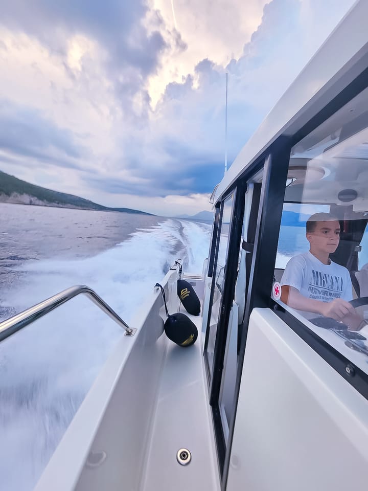 Motorboat Beneteau Barracuda 8 (2026) for Charter - Split | #25940 - 15