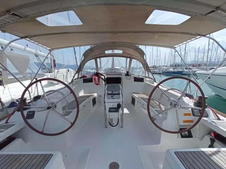  Velero Jeanneau Sun Odyssey 439 (2014) para Charter - Lefkada | #2600 - 7