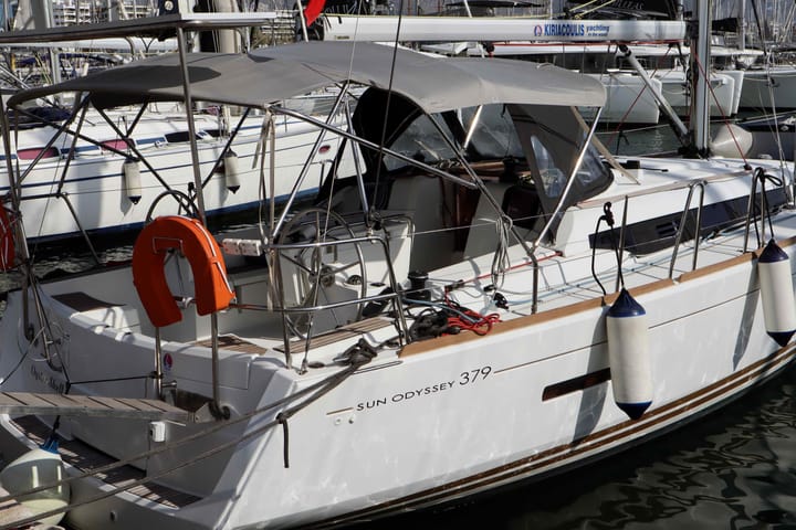  Velero Jeanneau Sun Odyssey 379 (2014) para Charter - Atenas | #2609 - 4