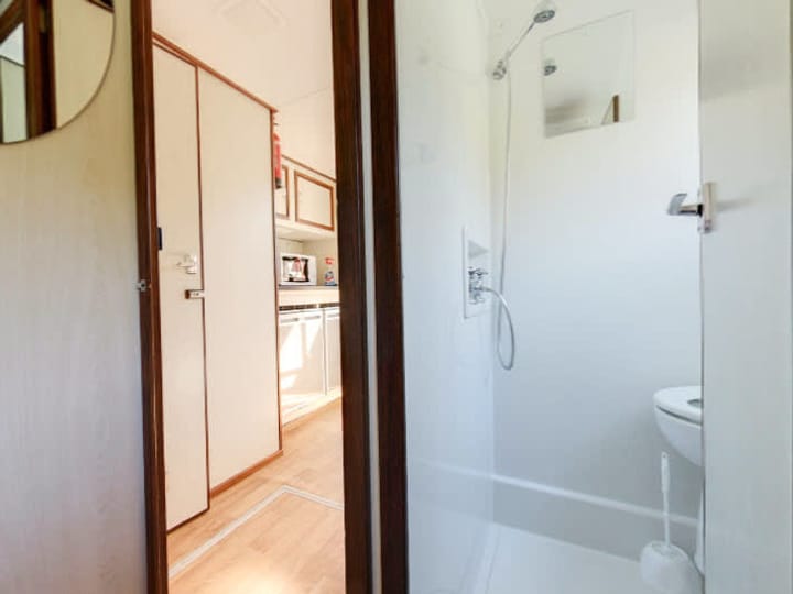 Fait sur mesure Bateau à moteur (1983) for Charter - Decize | #26118 - 3