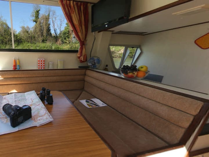 Fait sur mesure Bateau à moteur (1983) for Charter - Decize | #26118 - 6