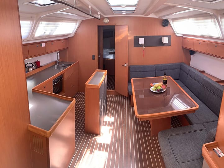  Zeilboot Bavaria 46 Cruiser (2015) voor Charter - Kos | #2621 - 2