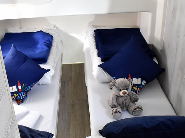 Fait sur mesure Bateau à moteur (2017) for Charter - Rheinsberg | #26333 - 8