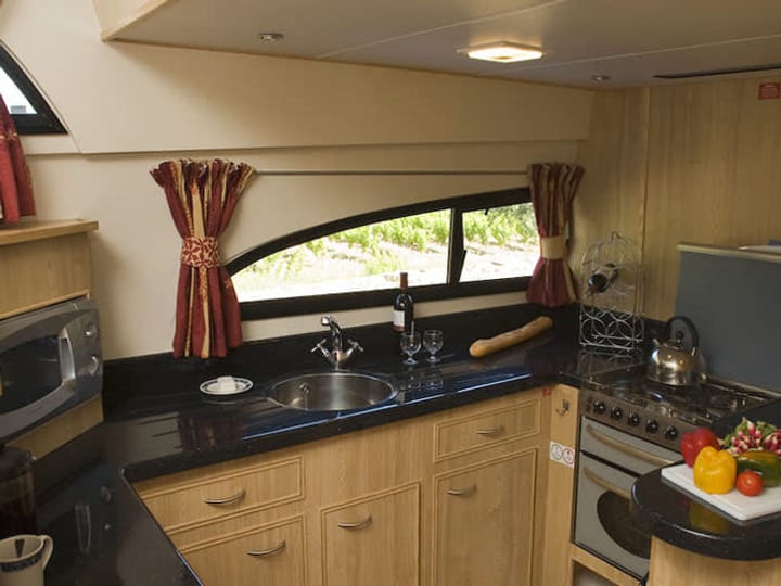 Custom Made Motorboat (2012) for Charter - Hesse | #26378 - 3