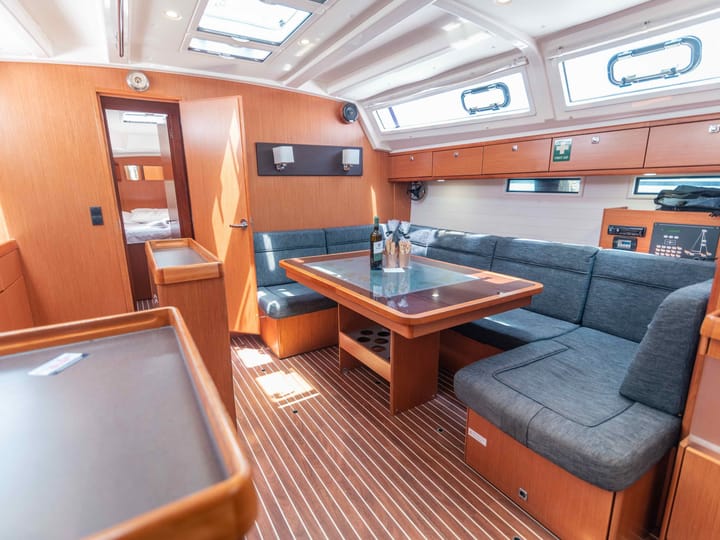  Velero Bavaria 46 Cruiser (2016) para Charter - Kos | #2643 - 2