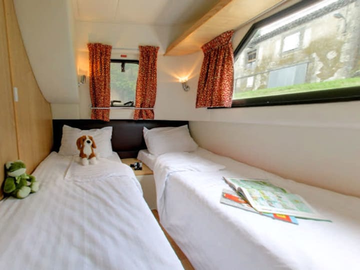 Maßgeschneidert Motorboot (2013) für Charter - Fleckenbildung | #26570 - 4