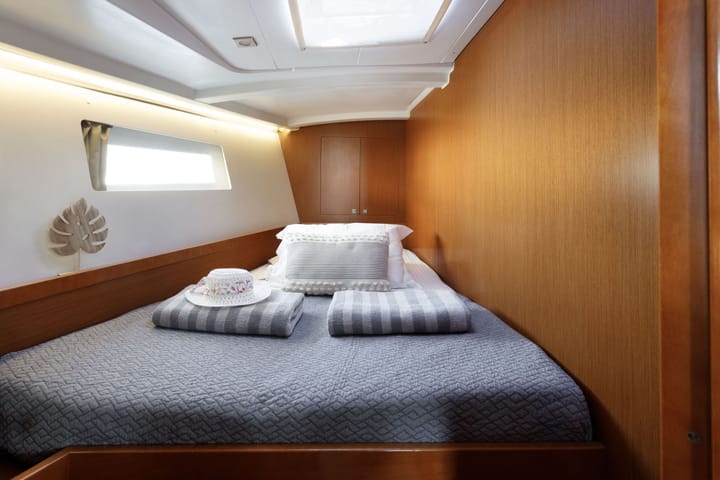  Velero Beneteau Oceanis 45 (2015) para Charter - Kos | #2687 - 11