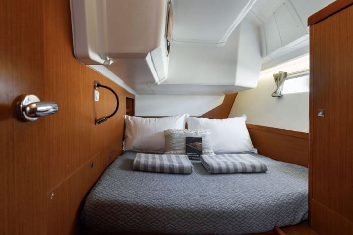  Velero Beneteau Oceanis 45 (2015) para Charter - Kos | #2687 - 6