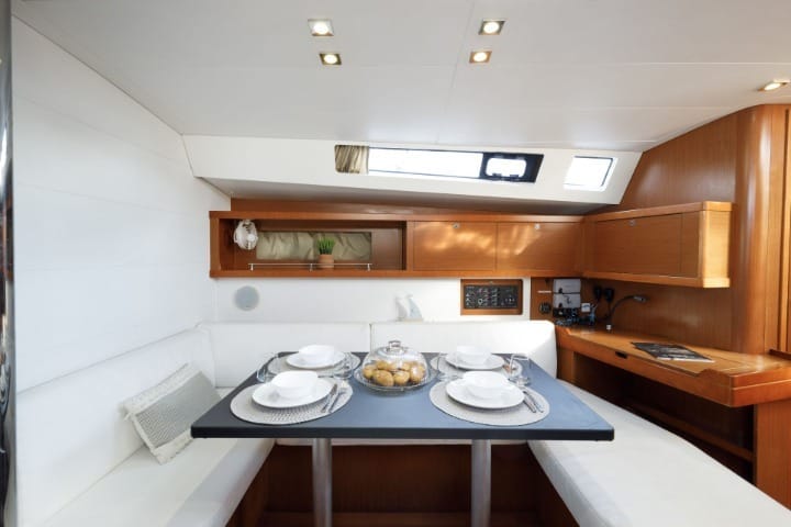  Velero Beneteau Oceanis 45 (2015) para Charter - Kos | #2687 - 5