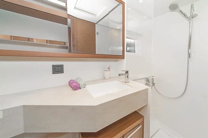 Katamaran Lagoon  46  (2022) für Charter - Athen | #26969 - 7