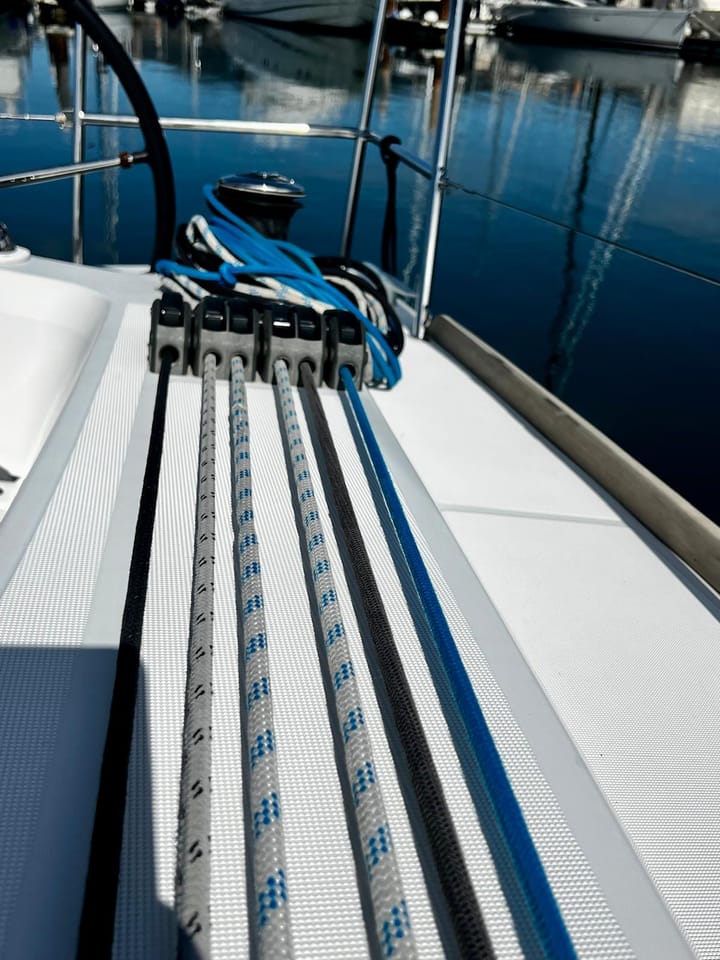  Zeilboot Jeanneau Sun Odyssey 349 (2015) voor Charter - Vigo | #27162 - 10