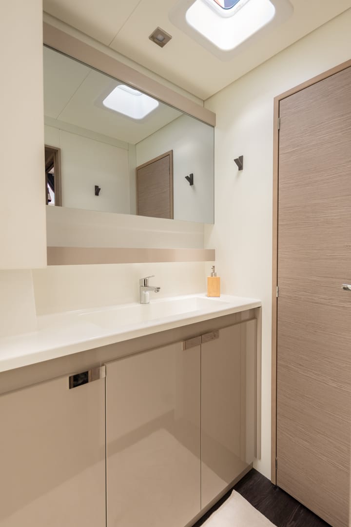  Catamaran Fountaine Pajot Aura 51 (2022) voor Charter - Martinique | #27164 - 11