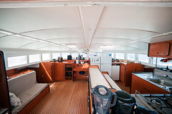 Custom Made Catamaran (2005) for Charter - San Blas Islands | #27165 - 17