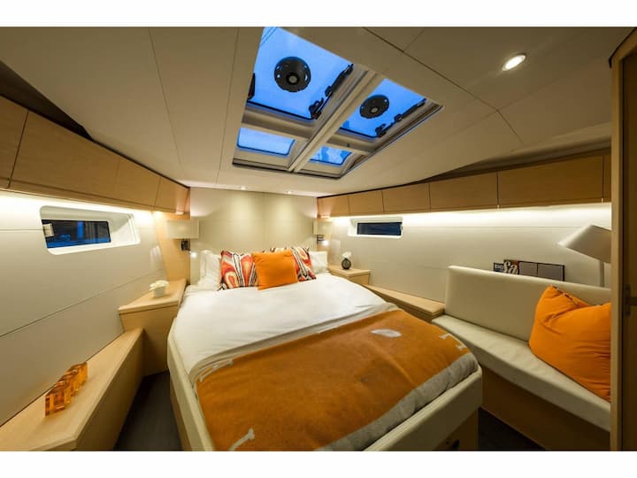  Zeilboot Jeanneau  54 (2017) voor Charter - Denia | #27227 - 2