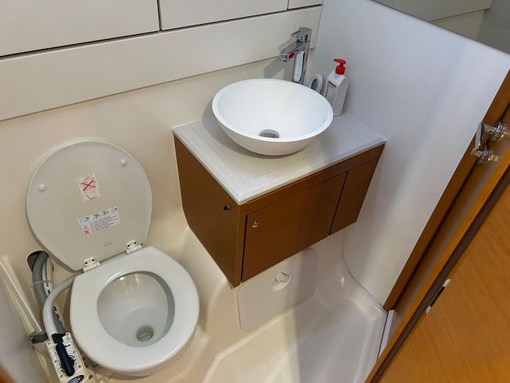  Zeilboot Jeanneau  54 (2017) voor Charter - Denia | #27227 - 9