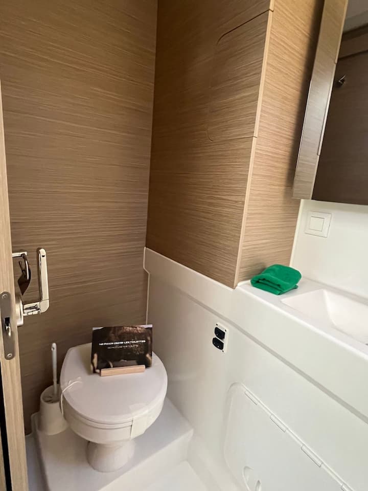 Catamaran Lagoon 38 (2026) for Charter - Lefkada | #27230 - 13