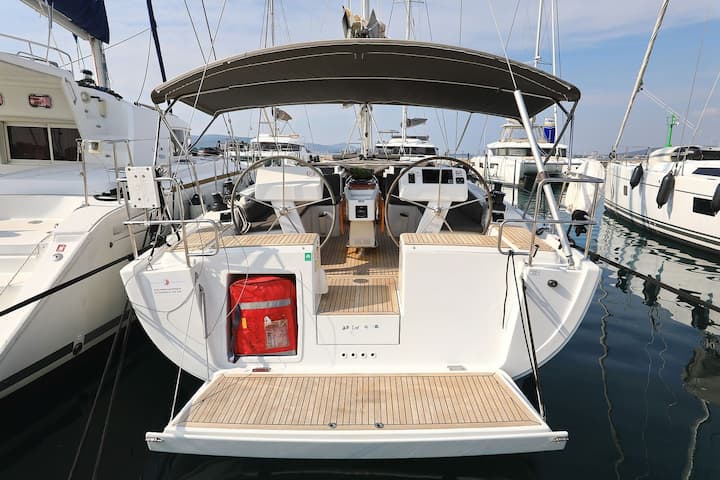 Sailboat Hanse  458 (2019) for Charter - Šibenik | #27280 - 15