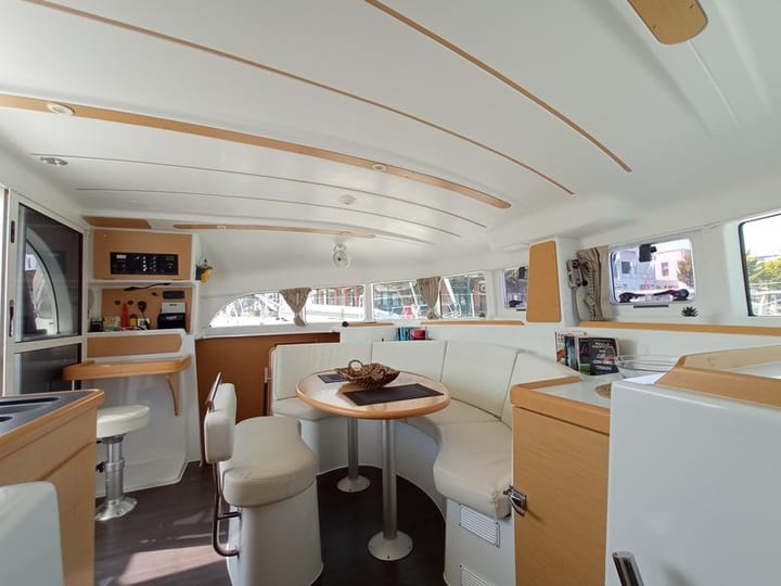  Catamarán Lagoon  380 (2017) para Charter - Lefkada | #2730 - 3