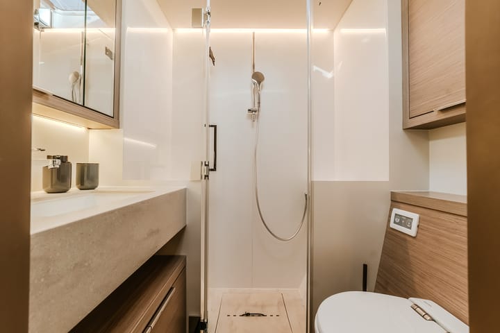  Catamarano Lagoon 55 (2026) per Noleggio, overcloccabile Kaštel Gomilica | #27377 - 24