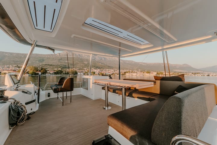  Catamarano Lagoon 55 (2026) per Noleggio, overcloccabile Kaštel Gomilica | #27377 - 7