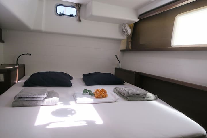 Catamaran Lagoon  450 (2019) for Charter - Quiberon | #27482 - 5