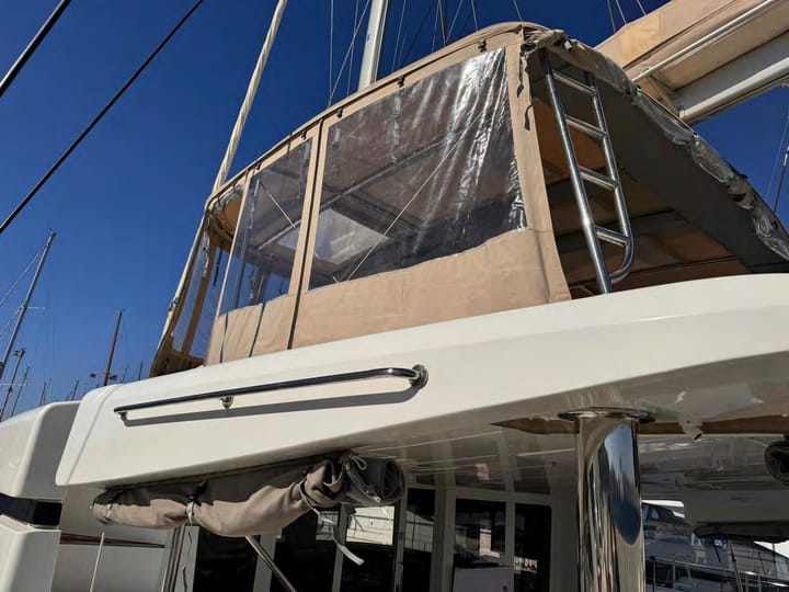  Catamaran Lagoon 52 Fly (2021) voor Charter - Lavrion | #27490 - 10