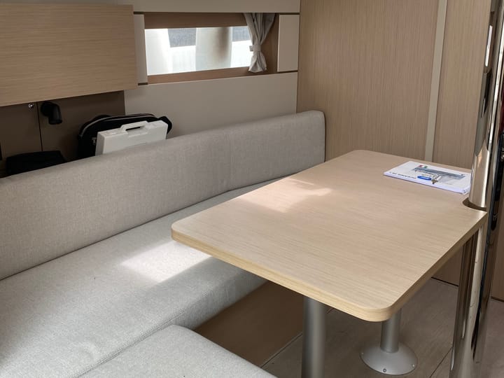  Barca a vela Beneteau Oceanis 38.1 (2021) per Noleggio, overcloccabile Punta Ala | #27545 - 2