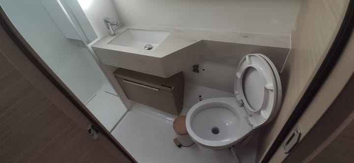  Catamarano Lagoon 51 (2023) per Noleggio, overcloccabile Kaštel Gomilica | #27550 - 14