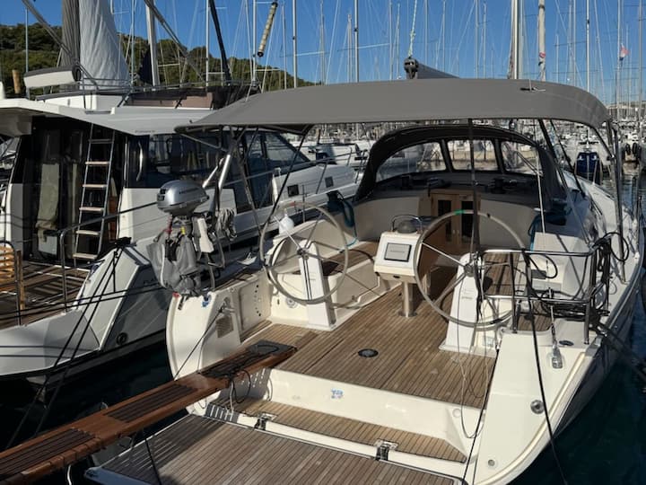 Bavaria,  41 Cruiser (2016) - #27599